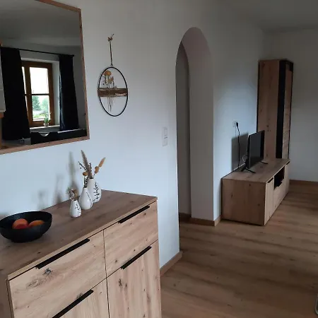 Vierthaler Apartment *
